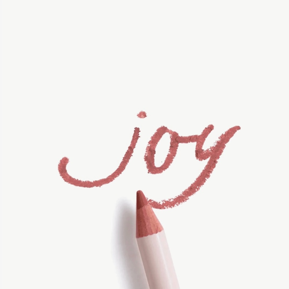 Lip Liner in BARE YOUR JOY color